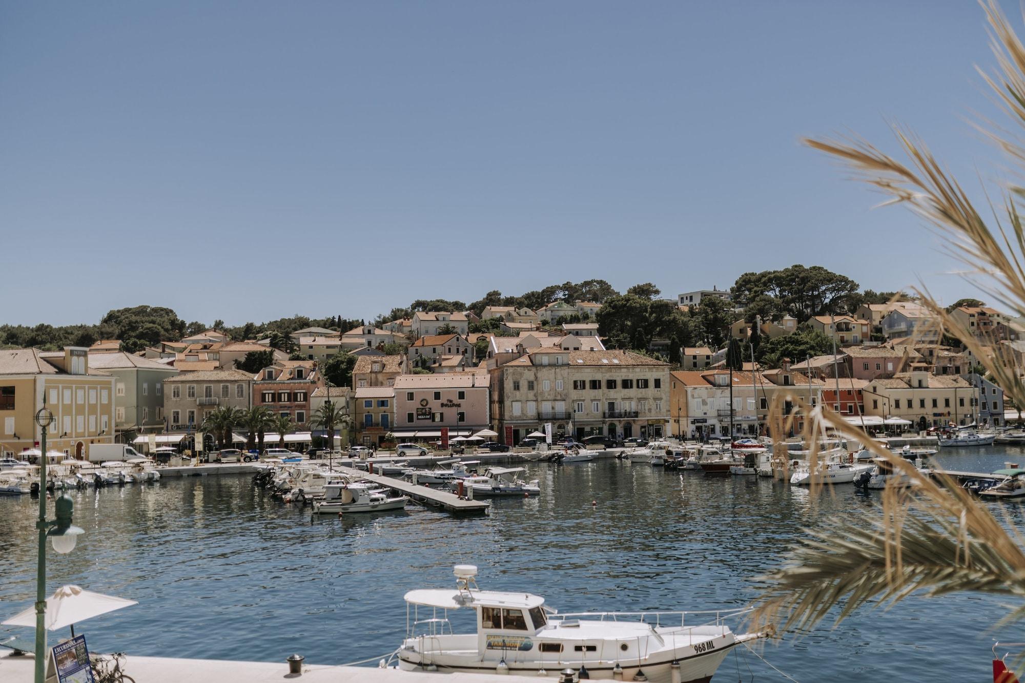 Hotel Apoksiomen Mali Lošinj Eksteriør bilde