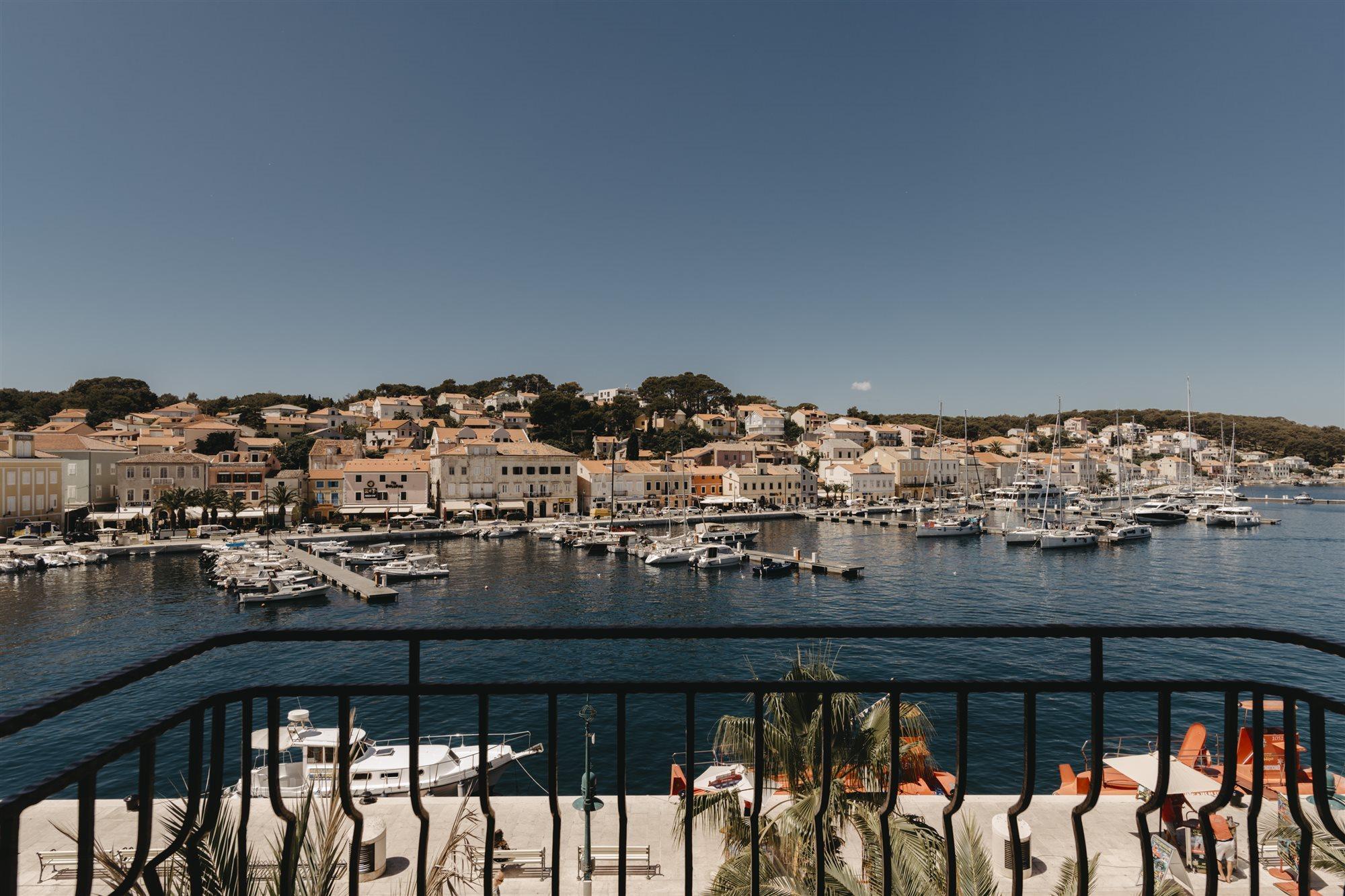 Hotel Apoksiomen Mali Lošinj Eksteriør bilde